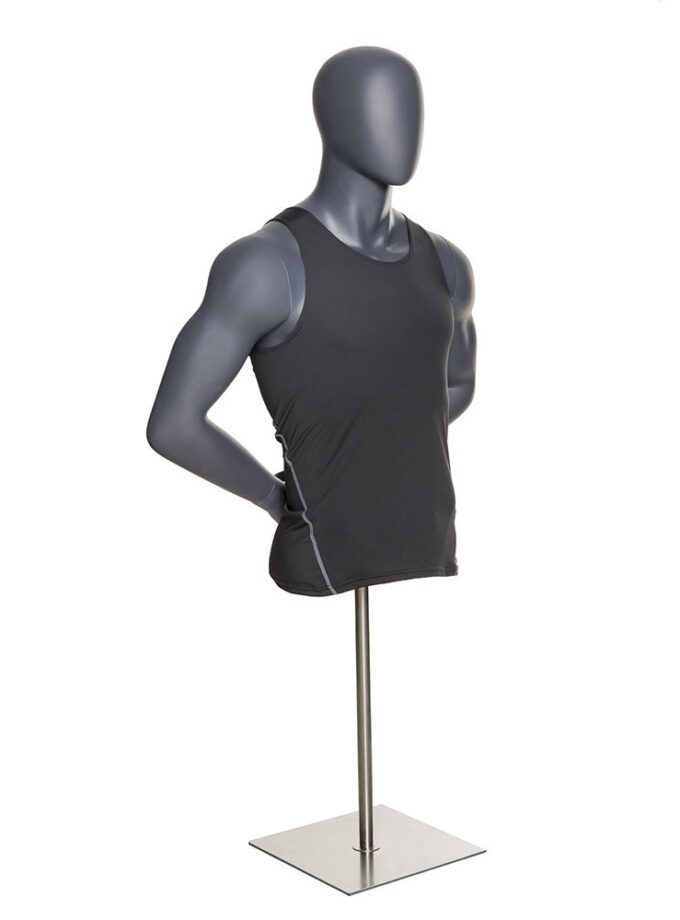 Busto hombre, brazos atras.