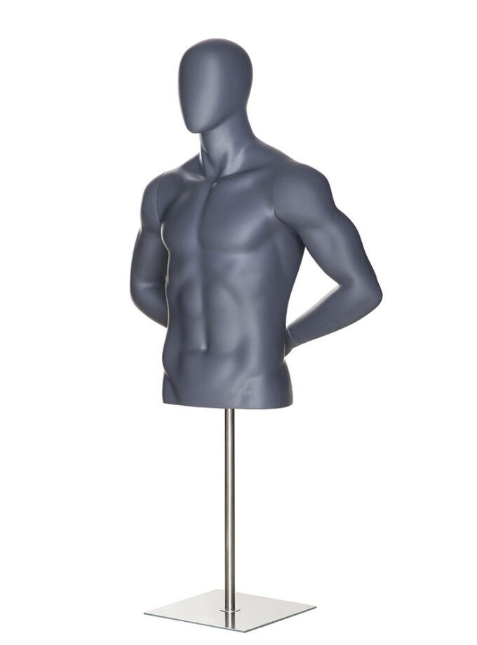 Busto hombre, brazos atras.